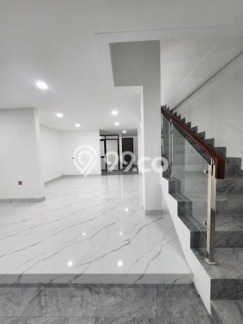 Dijual Hunian Mewah dengan Fasilitas Sekitar Lengkap di Cilandak, Jakarta Selatan Dijual Hunian Mewah dengan Fasilitas Sekitar Lengkap di Cilandak, Jakarta Selatan