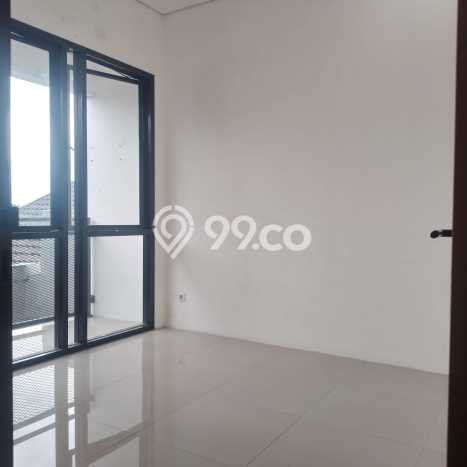 Rumah Luxury Modern Tanpa Renovasi di Bintaro Jakarta Selatan Rumah Luxury Modern Tanpa Renovasi di Bintaro Jakarta Selatan
