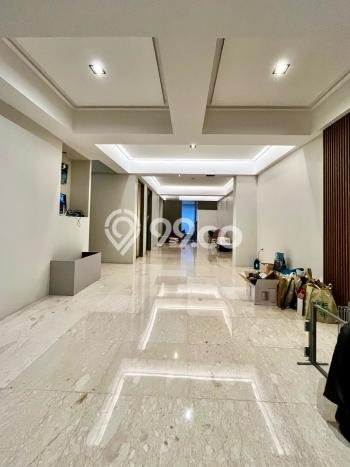 Dijual Rumah Luas Megah Dengan View Cantik di Veteran, Jakarta Selatan Dijual Rumah Luas Megah Dengan View Cantik di Veteran, Jakarta Selatan