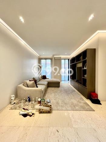 Dijual Rumah Luas Megah Dengan View Cantik di Veteran, Jakarta Selatan Dijual Rumah Luas Megah Dengan View Cantik di Veteran, Jakarta Selatan