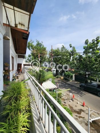 Rumah Mewah Dijual LT 423m2 di Kebayoran Baru, Jakarta Selatan Rumah Mewah Dijual LT 423m2 di Kebayoran Baru, Jakarta Selatan