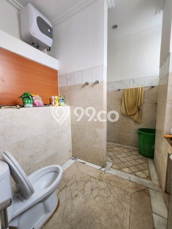 Hunian Mewah Siap Huni LT 207m2 di Cilandak, Jakarta Selatan Hunian Mewah Siap Huni LT 207m2 di Cilandak, Jakarta Selatan