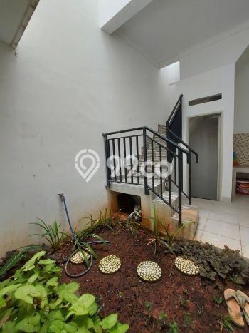 For Sale! Luxury House LT 140m2 Desain Modern di Bintaro For Sale! Luxury House LT 140m2 Desain Modern di Bintaro