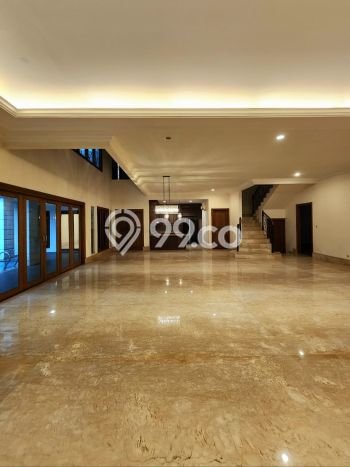 Sewa Rumah Nyaman LT 1300m2 / LB 1000m2 di Pondok Pinang, Jakarta Selatan Sewa Rumah Nyaman LT 1300m2 / LB 1000m2 di Pondok Pinang, Jakarta Selatan