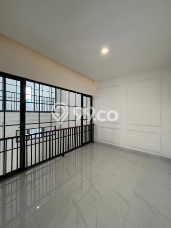 Rumah Luxury Modern Tanpa Renovasi di Bintaro Tangerang Selatan Rumah Luxury Modern Tanpa Renovasi di Bintaro Tangerang Selatan