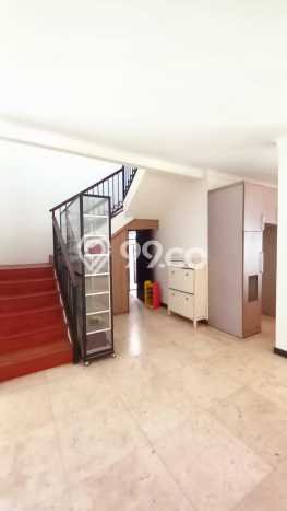 Ready to Use! Luxury House LT 605m2 Desain Elegan di Cireundeu Ready to Use! Luxury House LT 605m2 Desain Elegan di Cireundeu