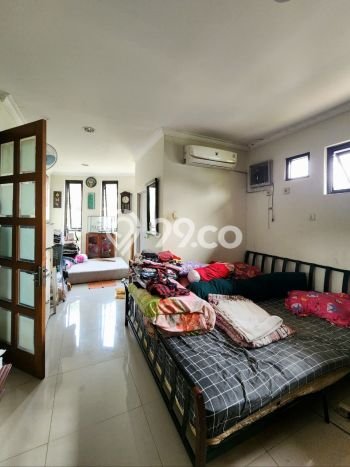 Kost Dijual Lokasi Kebayoran Lama, Jakarta Selatan, 17 KT, 8 KM, 800m2 Kost Dijual Lokasi Kebayoran Lama, Jakarta Selatan, 17 KT, 8 KM, 800m2
