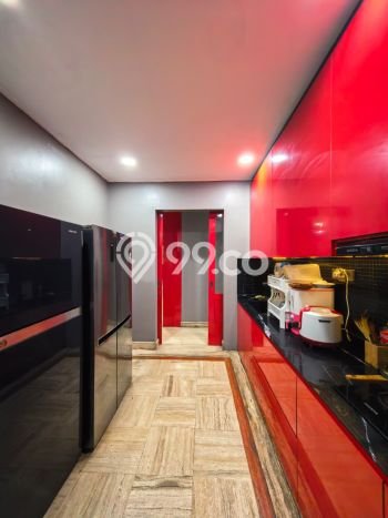 Ready to Use! Luxury House LT 185m2 Desain Elegan di Terogong Ready to Use! Luxury House LT 185m2 Desain Elegan di Terogong