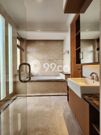 Jual Rumah Mewah Megah Dengan View Eksklusif di Cipete, Jakarta Selatan Jual Rumah Mewah Megah Dengan View Eksklusif di Cipete, Jakarta Selatan