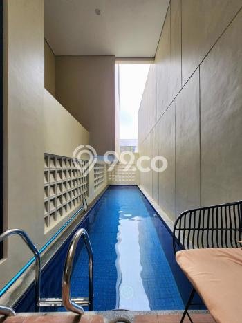Rumah Elit Modern Tanpa Renovasi di Kemang Jakarta Selatan Rumah Elit Modern Tanpa Renovasi di Kemang Jakarta Selatan