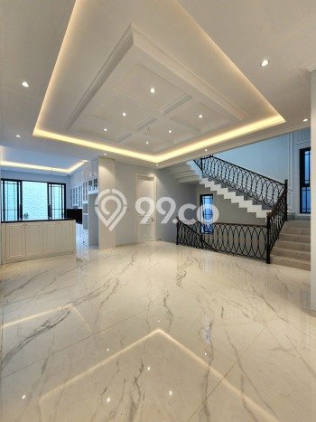Rumah Eksklusif Dijual LT 330m2 di Cilandak, Jakarta Selatan Rumah Eksklusif Dijual LT 330m2 di Cilandak, Jakarta Selatan