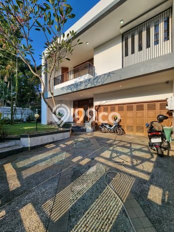 Hunian Bagus Disewakan di Pondok Indah, Jakarta Selatan LT 500m2, LB 800m2 Hunian Bagus Disewakan di Pondok Indah, Jakarta Selatan LT 500m2, LB 800m2