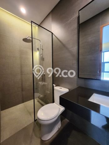 Rumah Elit Modern Siap Huni di Pondok Indah Jakarta Selatan Rumah Elit Modern Siap Huni di Pondok Indah Jakarta Selatan