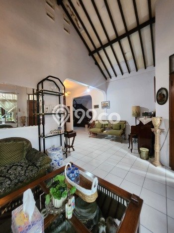 For Sale! Luxury House LT 255m2 Desain Elegan di Cipete For Sale! Luxury House LT 255m2 Desain Elegan di Cipete