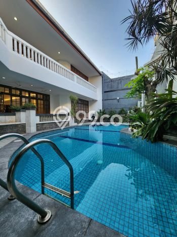 Hunian Bagus Disewakan di Pondok Indah, Jakarta Selatan LT 500m2, LB 800m2 Hunian Bagus Disewakan di Pondok Indah, Jakarta Selatan LT 500m2, LB 800m2