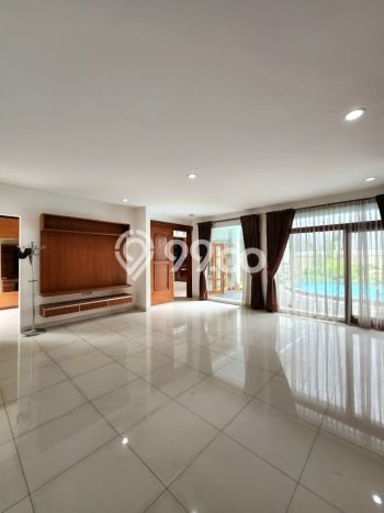 Dijual Rumah Mewah Megah Dengan View Eksklusif di Pondok Indah, Jakarta Selatan Dijual Rumah Mewah Megah Dengan View Eksklusif di Pondok Indah, Jakarta Selatan