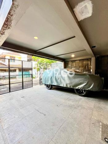 Dijual Rumah Luas Megah Dengan View Cantik di Veteran, Jakarta Selatan Dijual Rumah Luas Megah Dengan View Cantik di Veteran, Jakarta Selatan