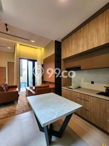 Rumah Elit Modern Tanpa Renovasi di Kemang Jakarta Selatan Rumah Elit Modern Tanpa Renovasi di Kemang Jakarta Selatan