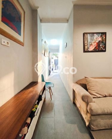 Siap Huni Rumah Mewah 3 Kamar di Kebayoran Baru Dekat ke Mana Saja Siap Huni Rumah Mewah 3 Kamar di Kebayoran Baru Dekat ke Mana Saja