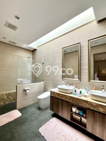 Dijual Rumah Luas Megah Dengan View Cantik di Veteran, Jakarta Selatan Dijual Rumah Luas Megah Dengan View Cantik di Veteran, Jakarta Selatan