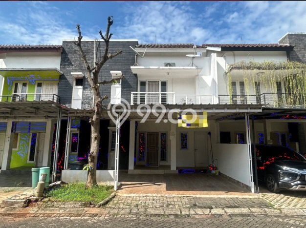Rumah Modern 2 KT di Raffles Hills Jakarta Timur Semi Furnished Rumah Modern 2 KT di Raffles Hills Jakarta Timur Semi Furnished