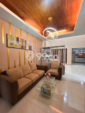 EXCLUSIVE HOME! Rumah area Raffles Hills, 2 KM, Design Minimalis, LT 100m² LB 125m² EXCLUSIVE HOME! Rumah area Raffles Hills, 2 KM, Design Minimalis, LT 100m² LB 125m²