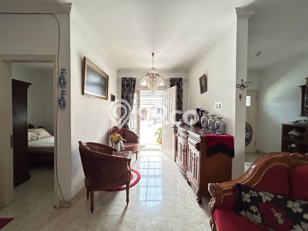 Dijual Rumah Eksklusif 3 KT di Raffles Hills, Jakarta Timur Dijual Rumah Eksklusif 3 KT di Raffles Hills, Jakarta Timur