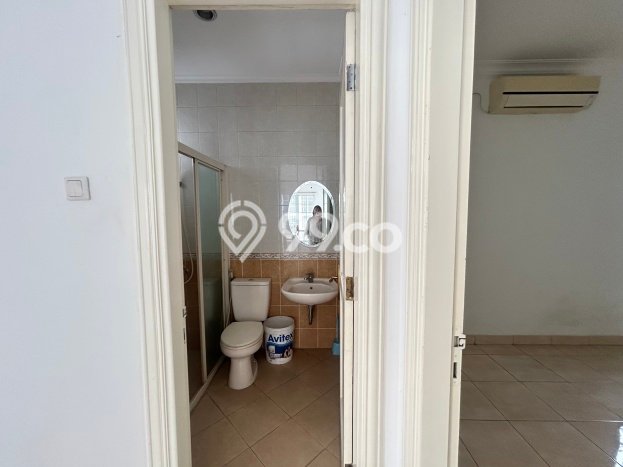 Disewakan Rumah Murah di Kota Wisata Bogor dengan 4 Kamar Tidur Disewakan Rumah Murah di Kota Wisata Bogor dengan 4 Kamar Tidur