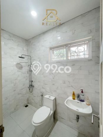 Rumah sewa siap pakai 3 KT di Kota Wisata, Bogor Rumah sewa siap pakai 3 KT di Kota Wisata, Bogor