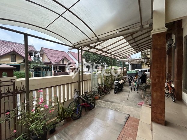 For Sale! Luxury House LT 300m2 Desain Elegan di Raffles Hills For Sale! Luxury House LT 300m2 Desain Elegan di Raffles Hills