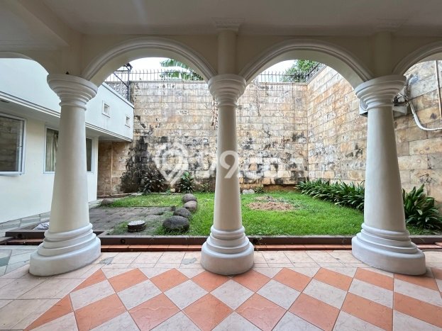 For Sale! Luxury House LT 300m2 Desain Elegan di Raffles Hills For Sale! Luxury House LT 300m2 Desain Elegan di Raffles Hills