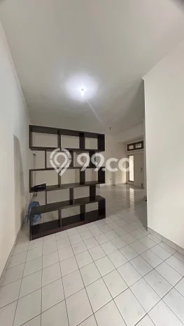 Jarang Ada! Rumah Kontrakan 3 Kamar Bagus Siap Huni Raffles Hills Jarang Ada! Rumah Kontrakan 3 Kamar Bagus Siap Huni Raffles Hills