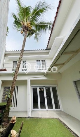 Ready to Use! Premium House LT 213m2 Desain Modern di Raffles Hills Ready to Use! Premium House LT 213m2 Desain Modern di Raffles Hills