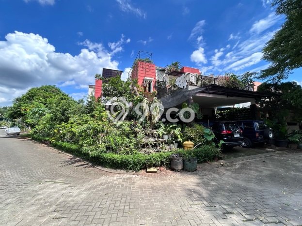 Rumah Luxury Modern Tanpa Renovasi di Raffles Hills Jakarta Timur Rumah Luxury Modern Tanpa Renovasi di Raffles Hills Jakarta Timur