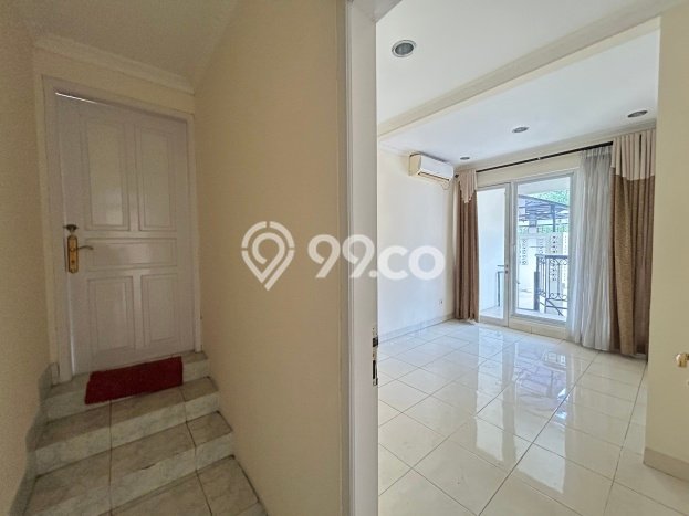 For Sale! Luxury House LT 300m2 Desain Elegan di Raffles Hills For Sale! Luxury House LT 300m2 Desain Elegan di Raffles Hills
