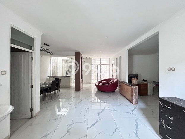 Jual Rumah Mewah Megah Dengan View Eksklusif di Raffles Hills, Jakarta Timur Jual Rumah Mewah Megah Dengan View Eksklusif di Raffles Hills, Jakarta Timur