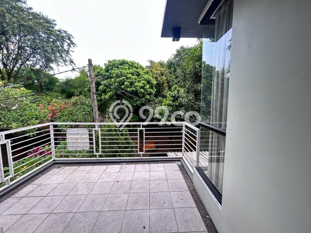 Jarang Ada! Rumah Kontrakan 4 Kamar Nyaman Siap Huni Raffles Hills Jarang Ada! Rumah Kontrakan 4 Kamar Nyaman Siap Huni Raffles Hills