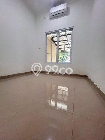 Disewakan Rumah Murah di Raffles Hills Jakarta Timur Punya 3 KT Disewakan Rumah Murah di Raffles Hills Jakarta Timur Punya 3 KT