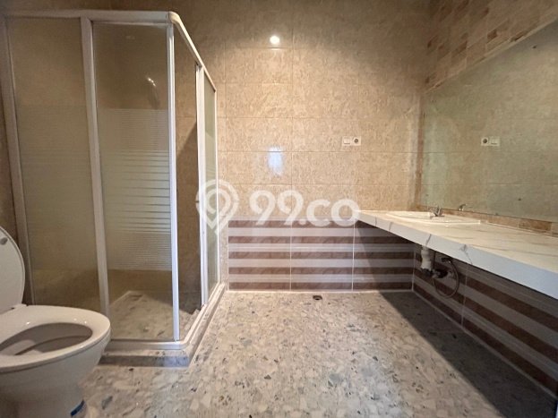 SPECIAL LISTING! Rumah area Raffles Hills, 4 KM, Dekat Pusat Kota, Luas 160m² Bangunan 300m² SPECIAL LISTING! Rumah area Raffles Hills, 4 KM, Dekat Pusat Kota, Luas 160m² Bangunan 300m²