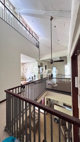 Dijual Rumah Mewah Elegan Dengan View Eksklusif di Raffles Hills, Jakarta Timur Dijual Rumah Mewah Elegan Dengan View Eksklusif di Raffles Hills, Jakarta Timur