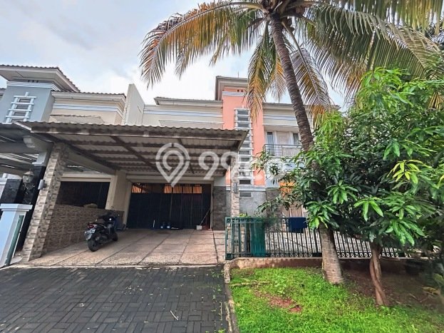 Ready to Use! Luxury House LT 300m2 Desain Modern di Raffles Hills Ready to Use! Luxury House LT 300m2 Desain Modern di Raffles Hills
