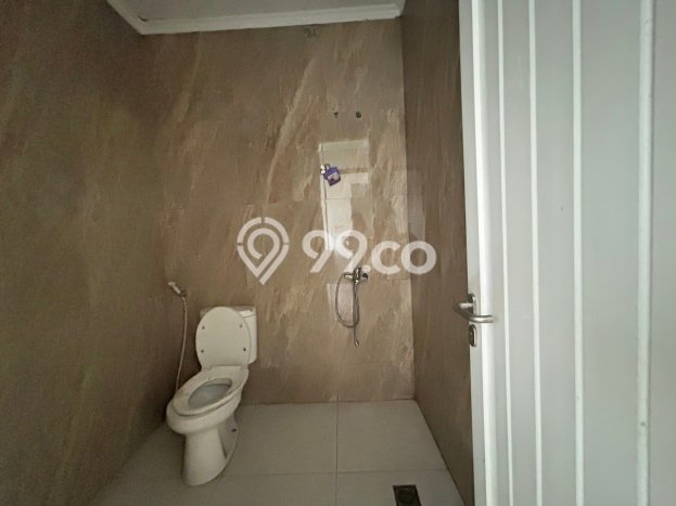 Jual Rumah Mewah Megah Dengan View Eksklusif di Raffles Hills, Jakarta Timur Jual Rumah Mewah Megah Dengan View Eksklusif di Raffles Hills, Jakarta Timur