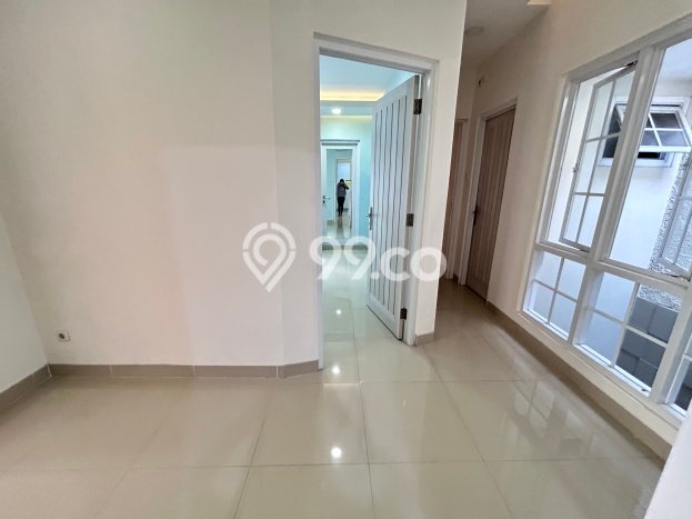 Ready to Use! Premium House LT 213m2 Desain Modern di Raffles Hills Ready to Use! Premium House LT 213m2 Desain Modern di Raffles Hills