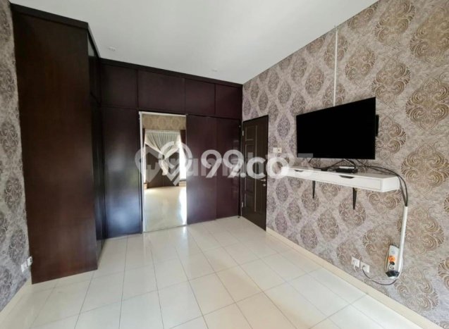 Jual Rumah Modern 3 KT di Raffles Hills, Jakarta Timur Jual Rumah Modern 3 KT di Raffles Hills, Jakarta Timur