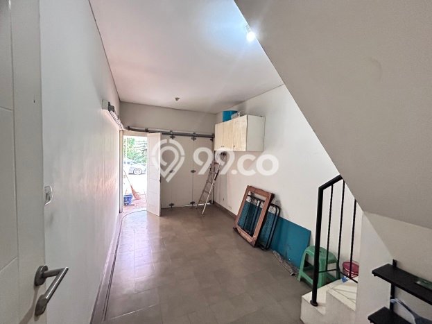 Disewakan Rumah Harga Terjangkau di Raffles Hills Jakarta Timur Punya 3 KT Disewakan Rumah Harga Terjangkau di Raffles Hills Jakarta Timur Punya 3 KT