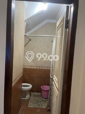 Disewakan! Rumah 2 Kamar Tidur &
2 Kamar Mandi di Raffles Hills, Jakarta Timur Disewakan! Rumah 2 Kamar Tidur &
2 Kamar Mandi di Raffles Hills, Jakarta Timur