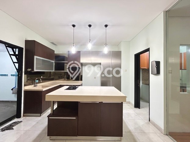 Disewakan Rumah Harga Terjangkau di Raffles Hills Jakarta Timur Punya 4 KT Disewakan Rumah Harga Terjangkau di Raffles Hills Jakarta Timur Punya 4 KT