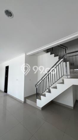 Dijual Rumah Eksklusif 3 KT di Pantai Indah Kapuk 2, Jakarta Utara Dijual Rumah Eksklusif 3 KT di Pantai Indah Kapuk 2, Jakarta Utara