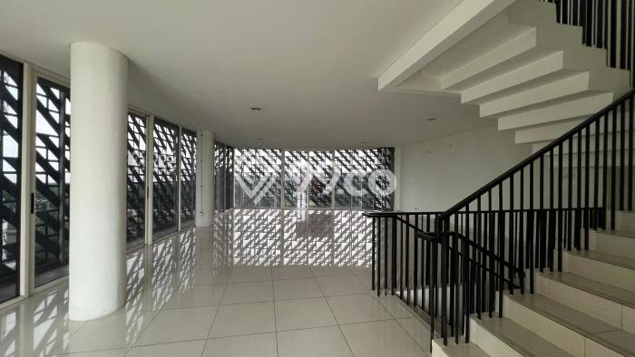Unit Kantor Tersedia di BSD Foresta Spesifikasi LB 736m2 Unit Kantor Tersedia di BSD Foresta Spesifikasi LB 736m2