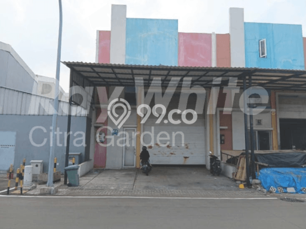 Unit Gudang Dijual di Jakarta Barat LT 366m2 & LB 283m2 Unit Gudang Dijual di Jakarta Barat LT 366m2 & LB 283m2